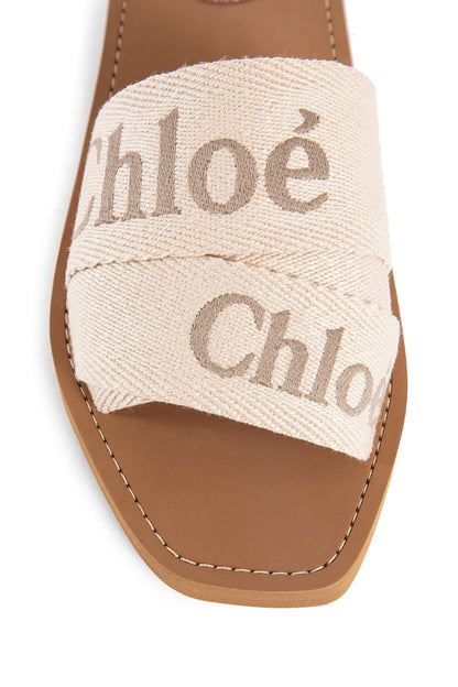 CHLOÉ WOMAN BEIGE SANDALS & SLIDES