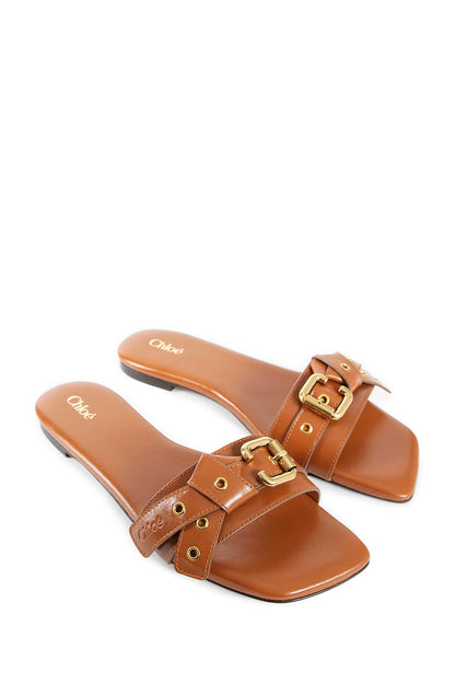 CHLOÉ WOMAN BROWN SANDALS & SLIDES