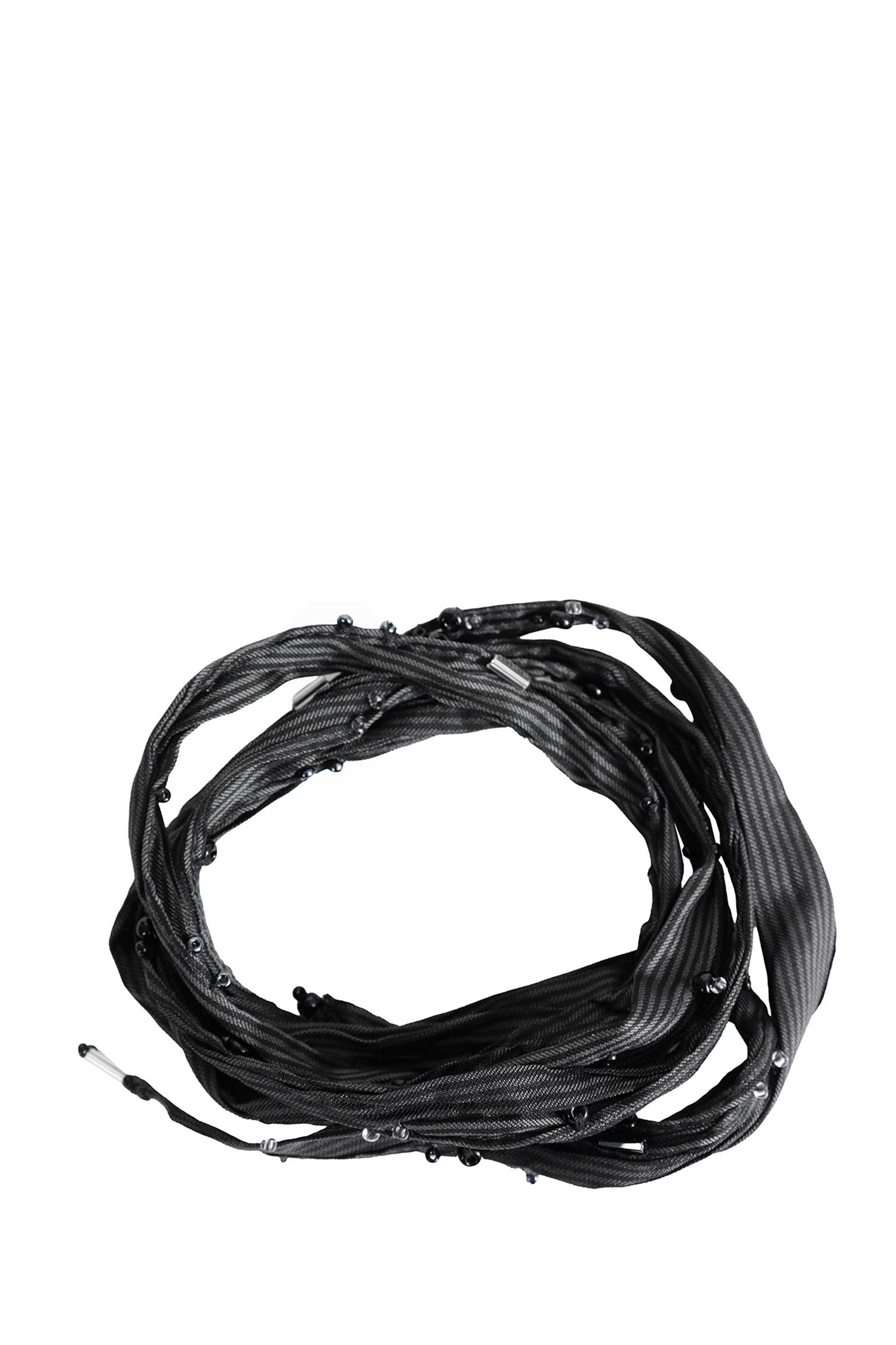 SALON C LUNDMAN Glass Bead Necklace man