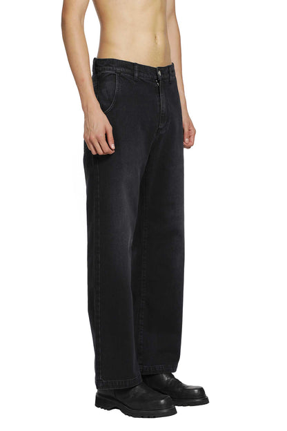 Straight Cut Jeans