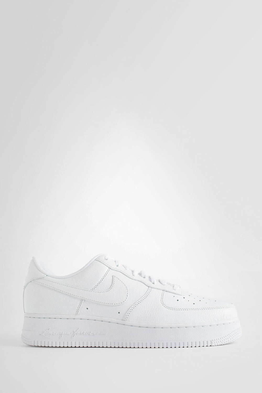 NIKE UNISEX WHITE SNEAKERS