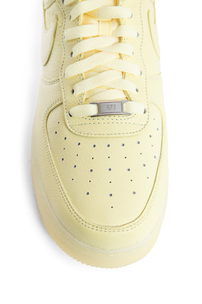 NIKE UNISEX YELLOW SNEAKERS