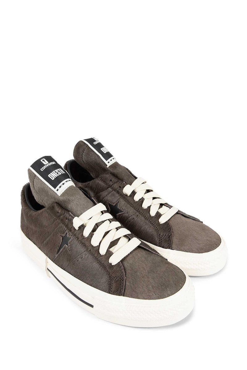Converse One Star Pro Ox Sneakers