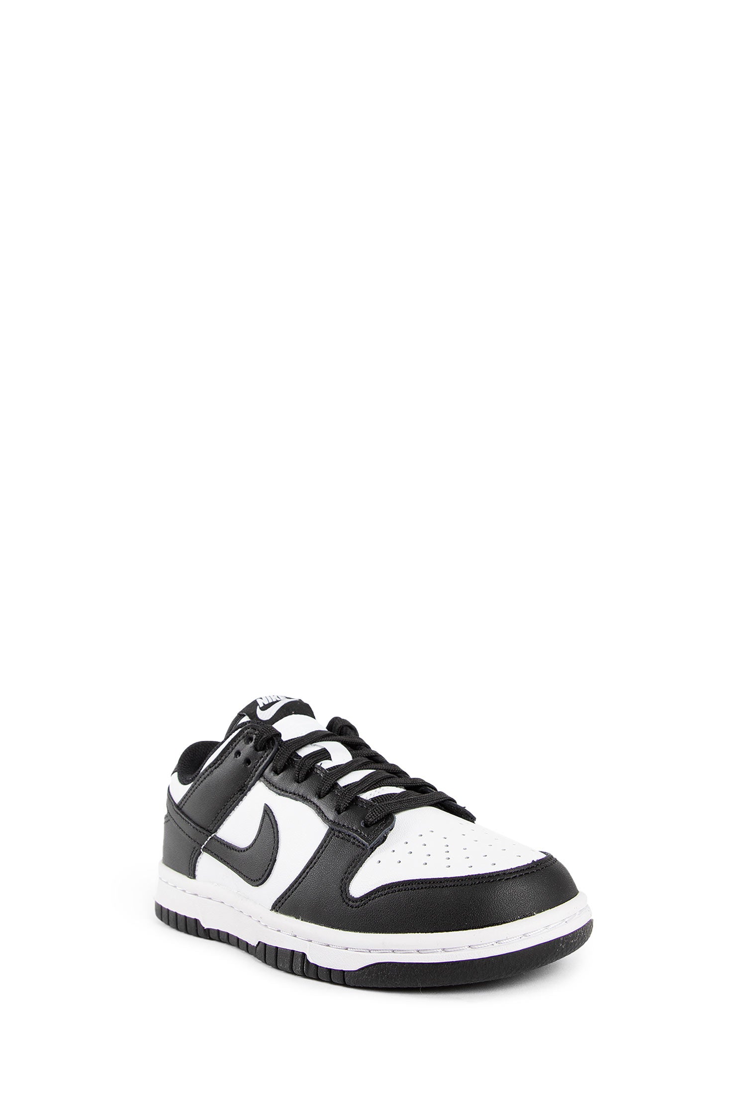 NIKE WOMAN BLACK&WHITE SNEAKERS