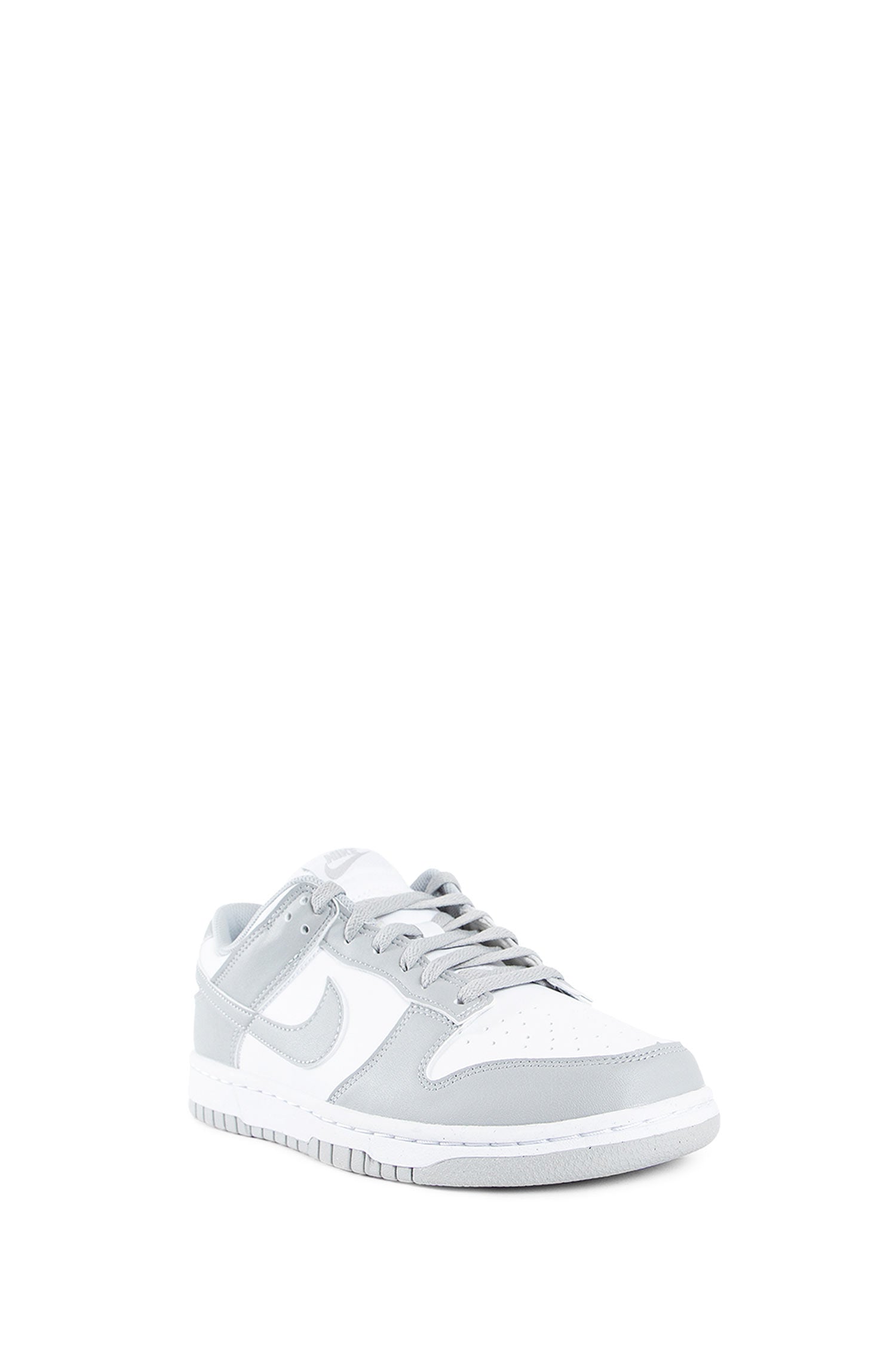 NIKE WOMAN GREY SNEAKERS