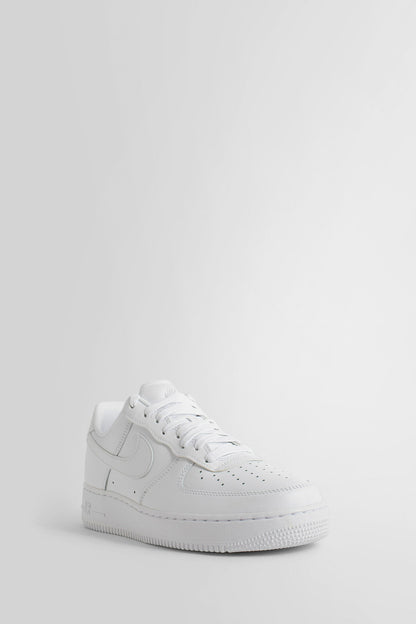 NIKE MAN WHITE SNEAKERS