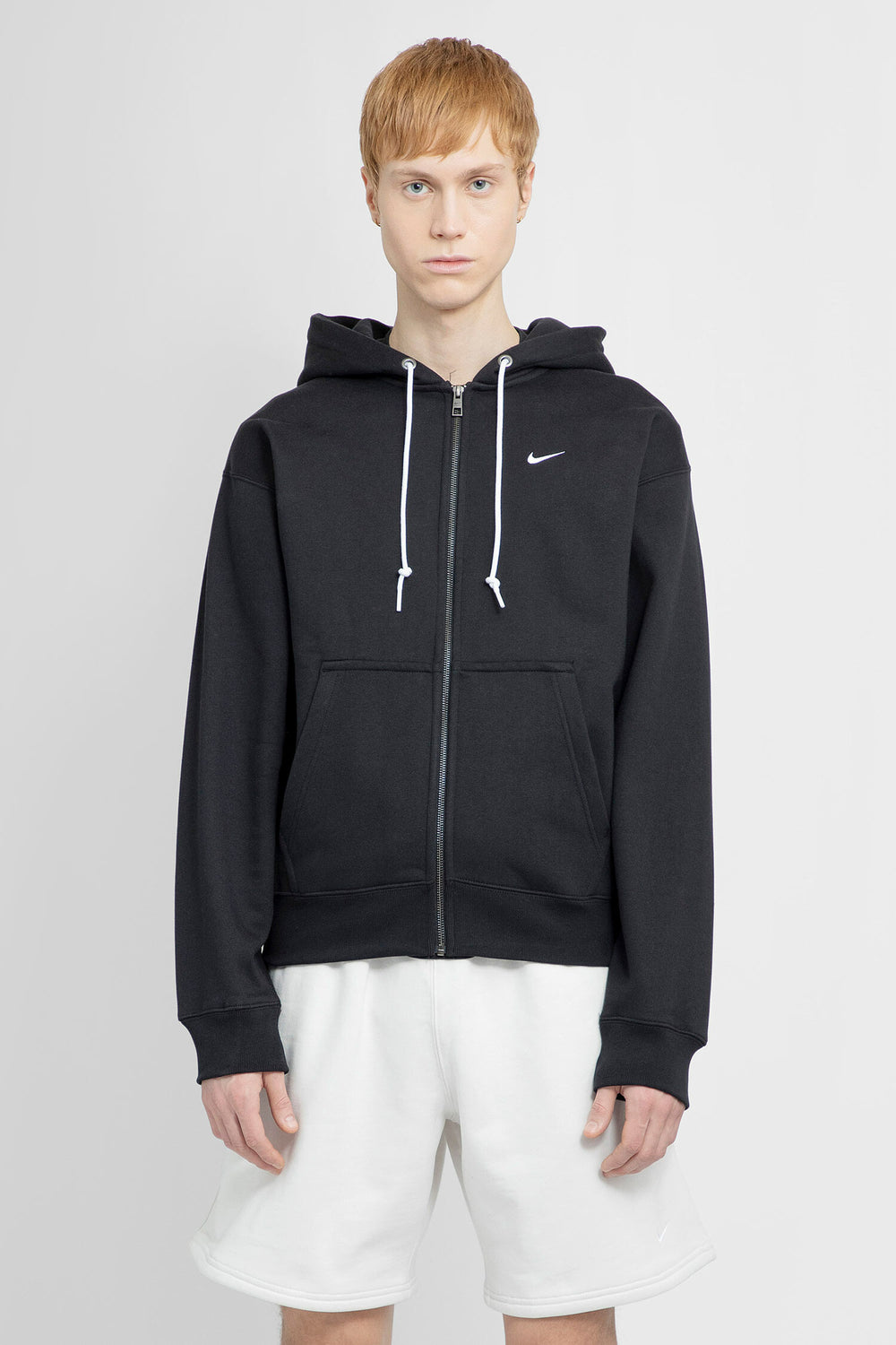 NIKE MAN BLACK SWEATSHIRTS