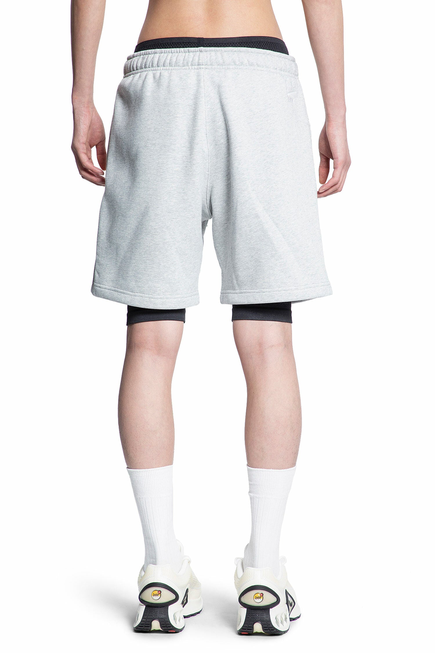 NIKE MAN GREY SHORTS & SKIRTS