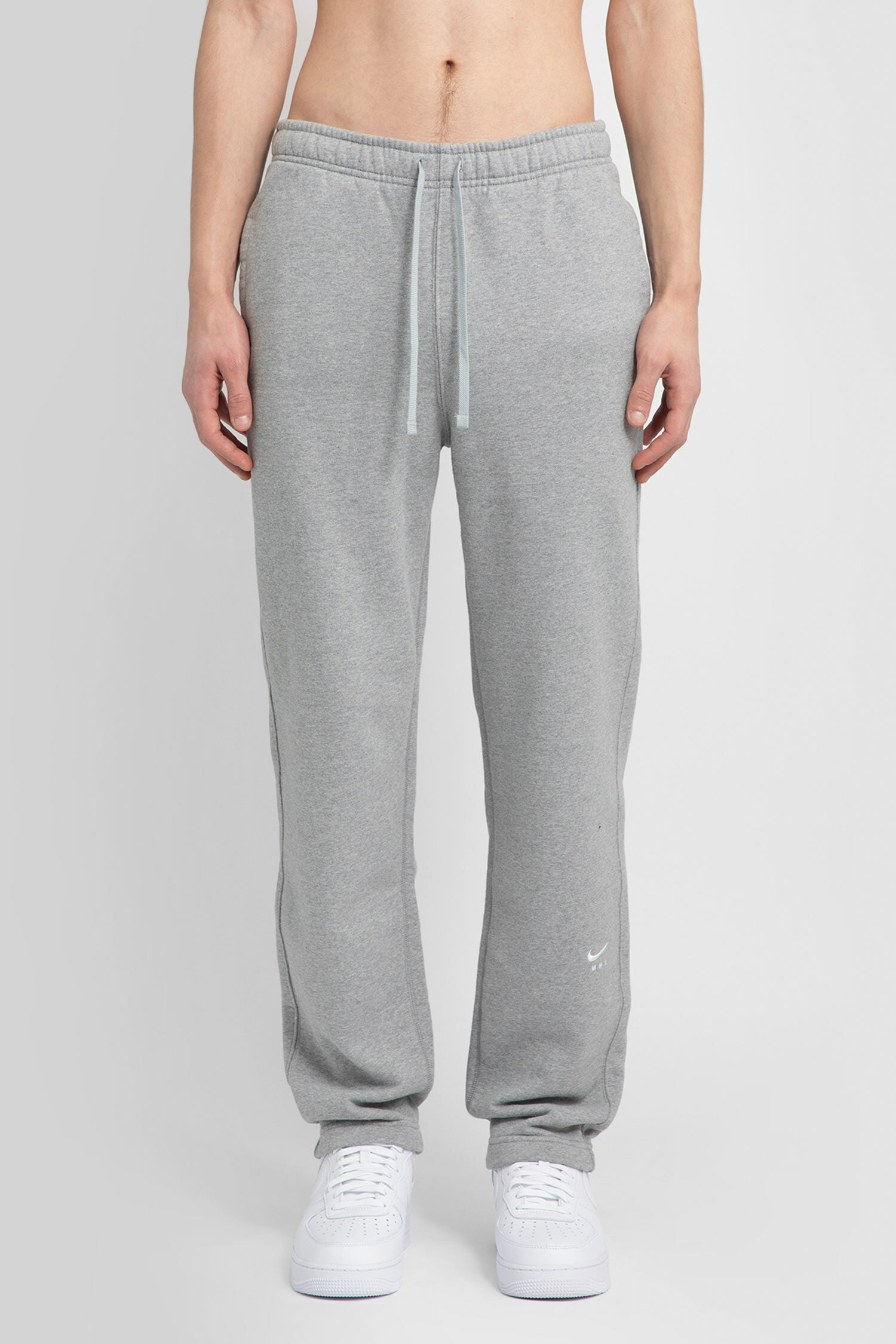 NIKE MAN GREY TROUSERS