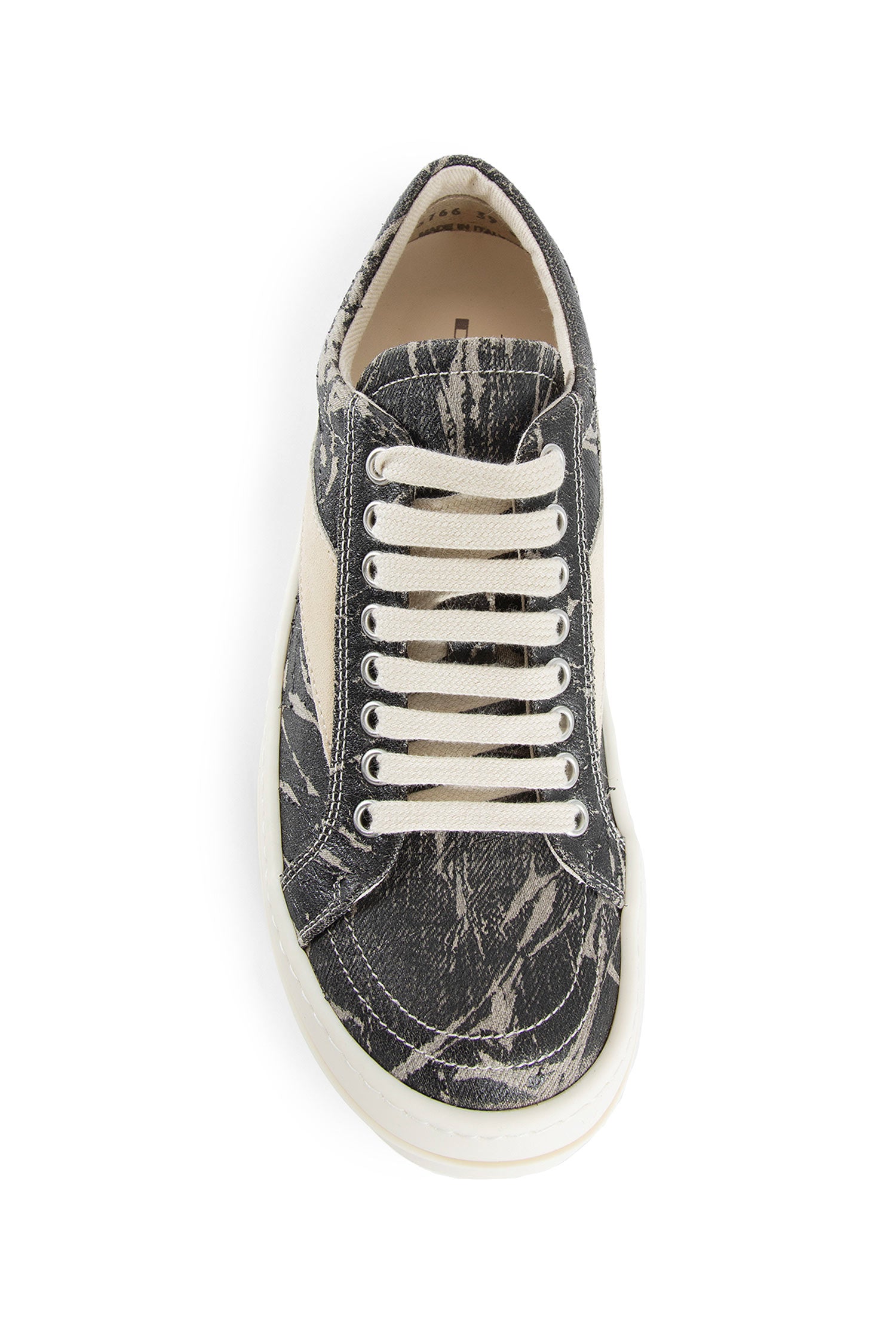Concordians Vintage Sneaks
