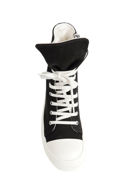 Tower Sneaks