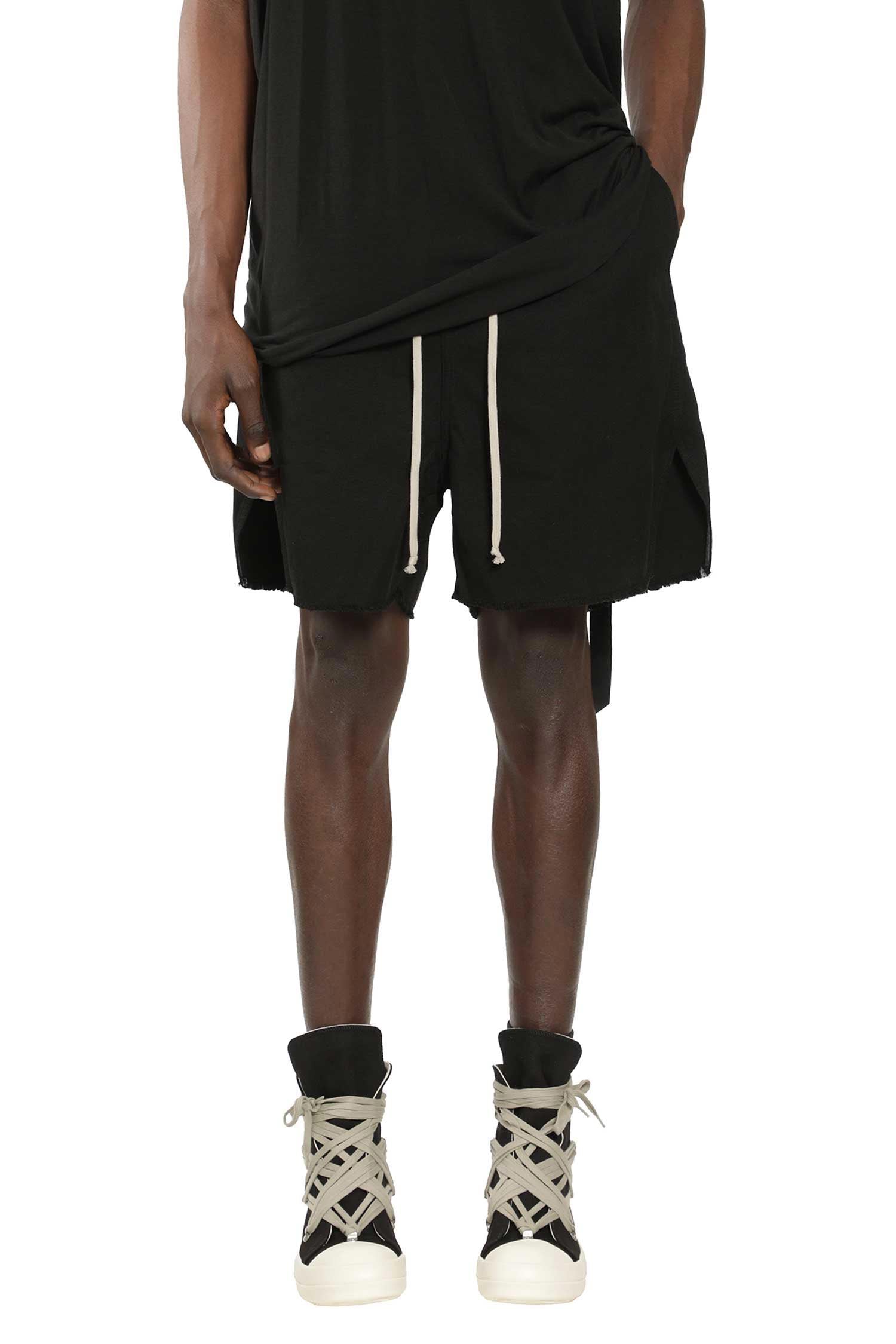 Temple Wide Pushed Shorts