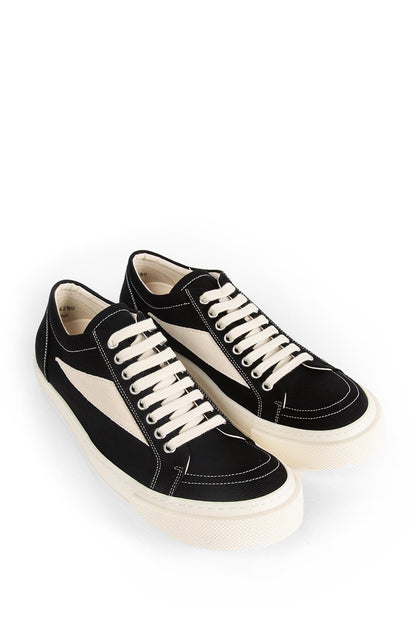 Temple Vintage Sneakers