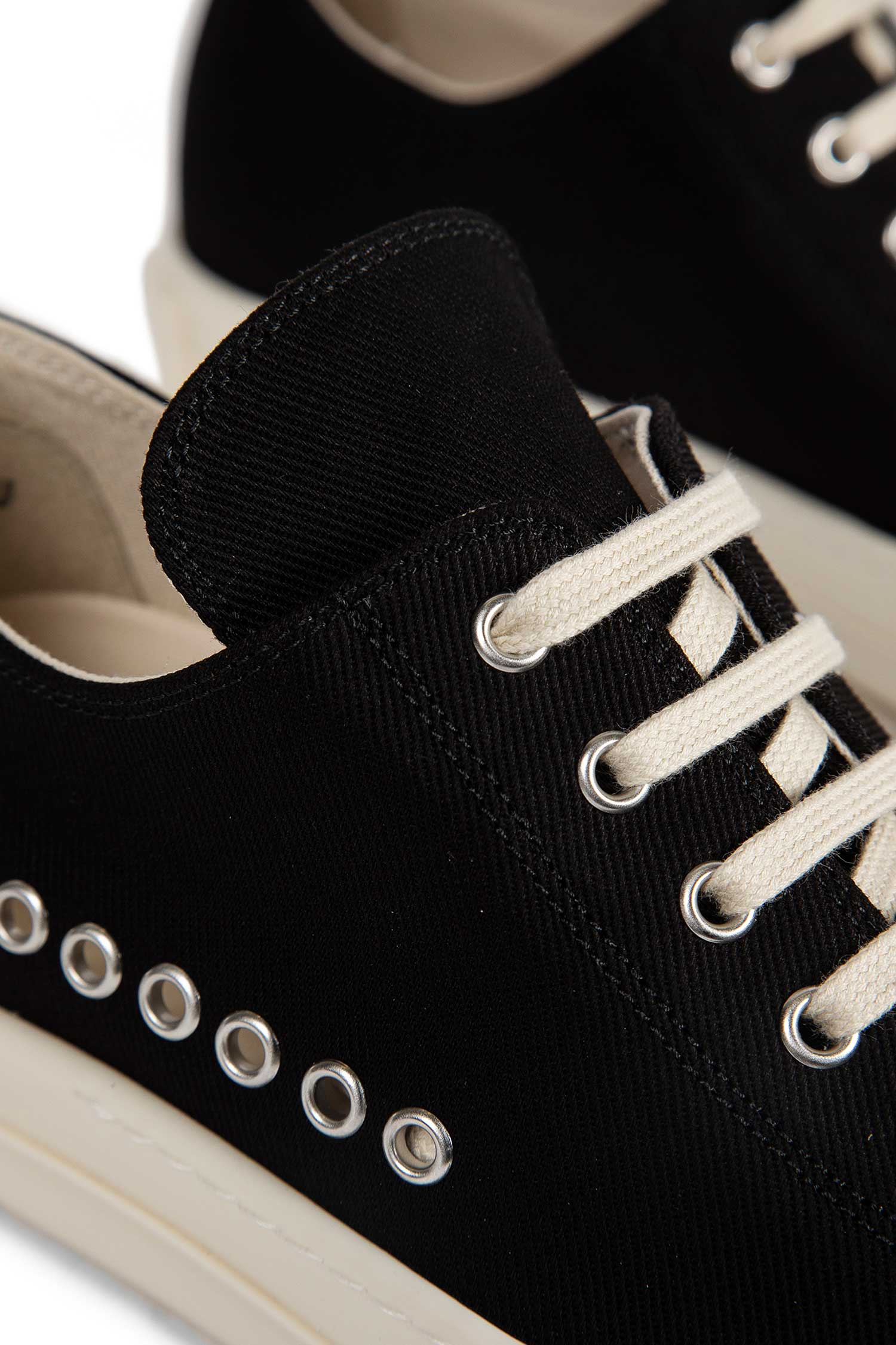 Temple Extreme Low Sneakers