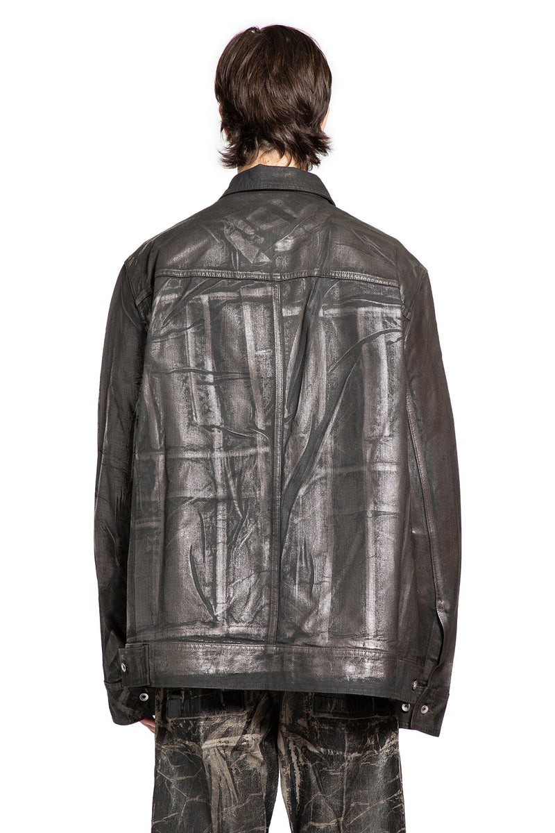 Concordians Lido Worker