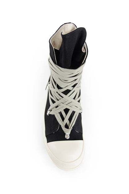 Concordians Megalace Sneaks
