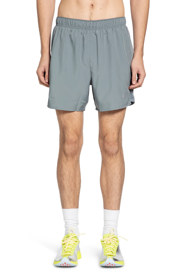 NIKE   SHORTS & SKIRTS