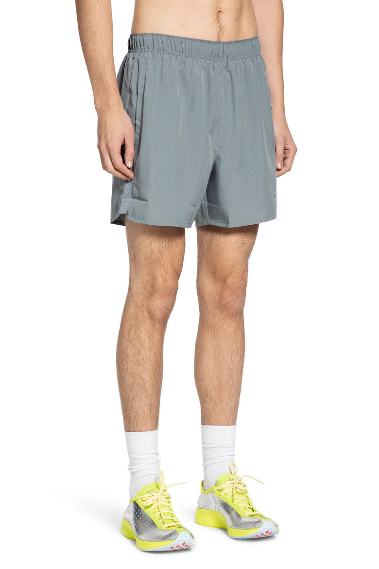 NIKE   SHORTS & SKIRTS