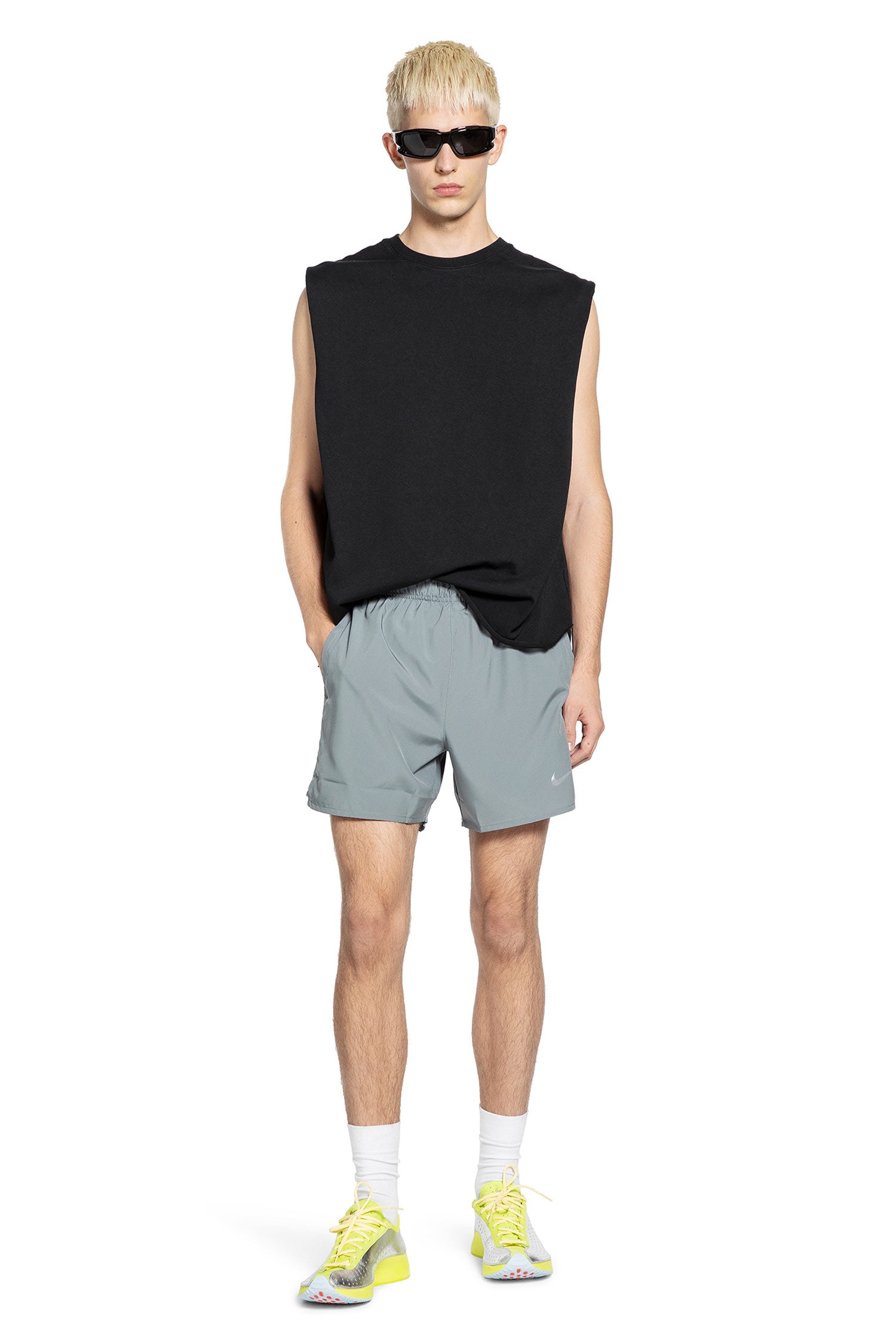 NIKE   SHORTS & SKIRTS
