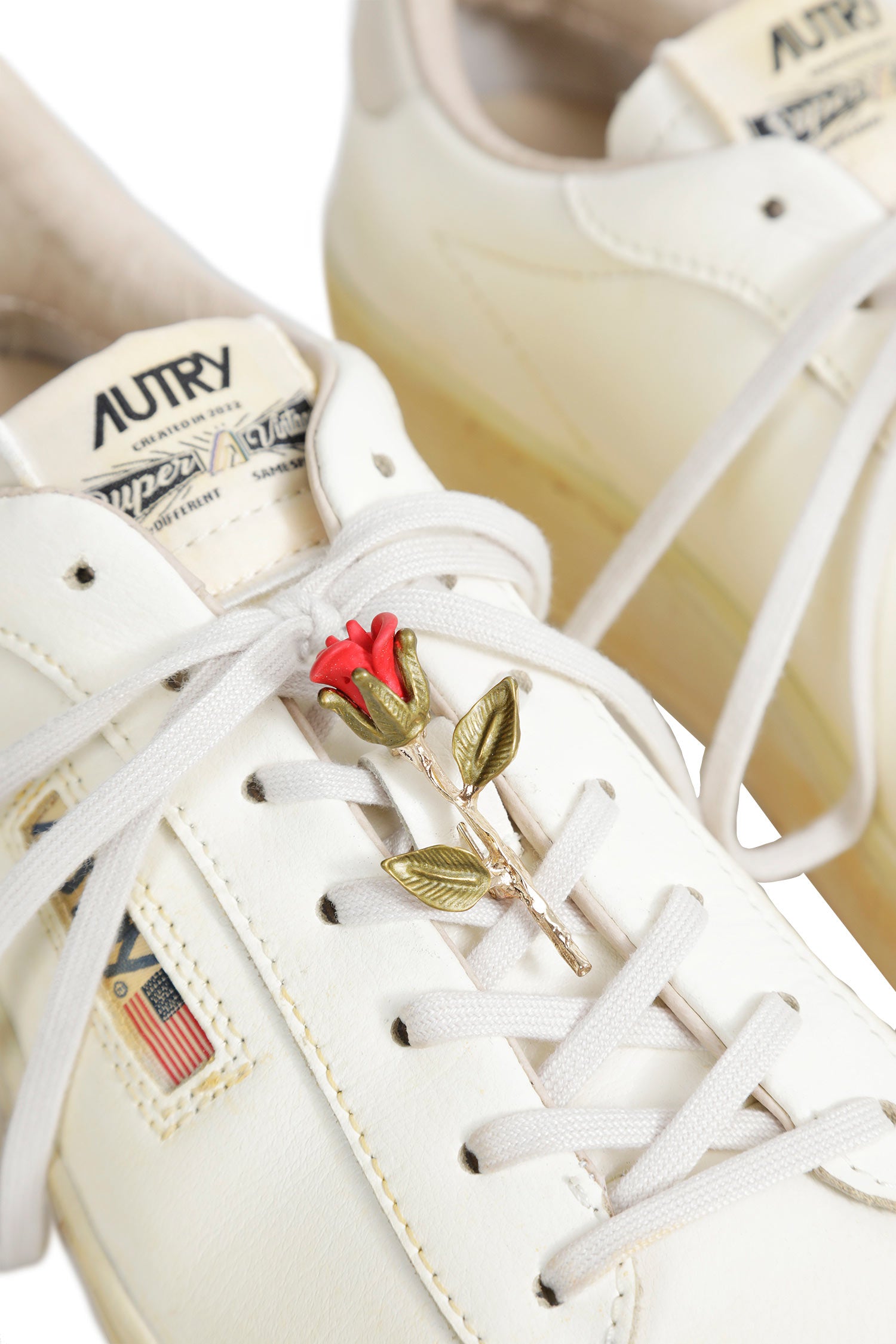 AUTRY Dallas Low Super Vintage Sneakers woman