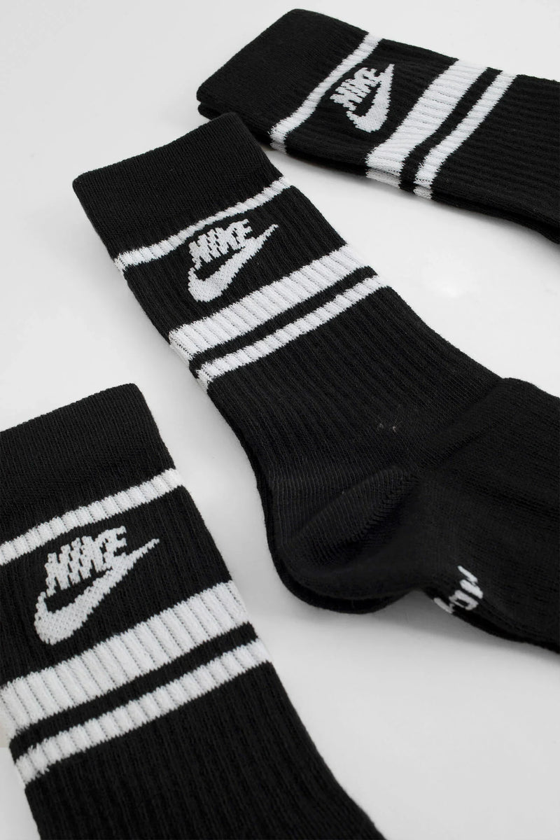 NIKE Sportswear Dri-Fit Everyday Essential unisex