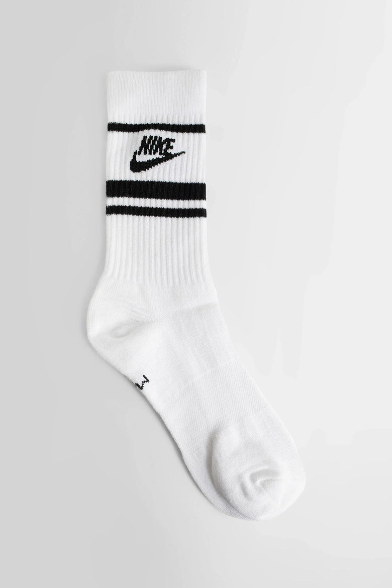 NIKE Everyday Essential Socks unisex