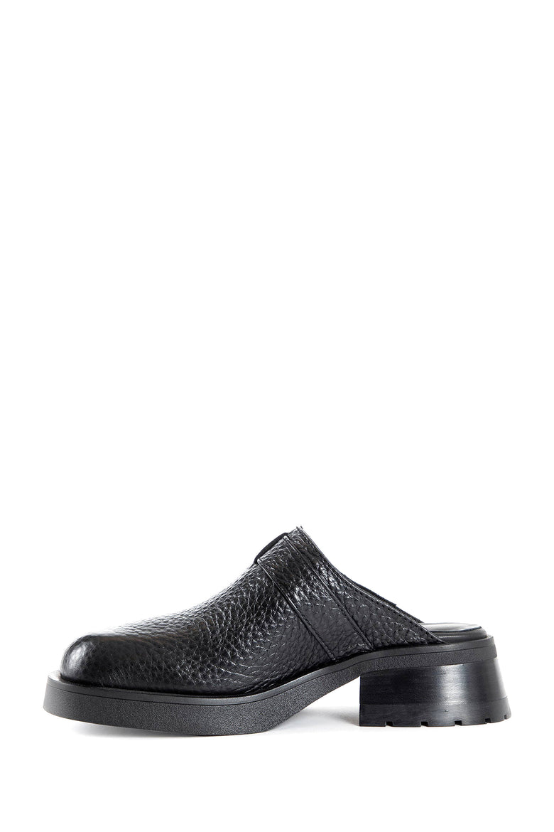 Mules en cuir Aroa 