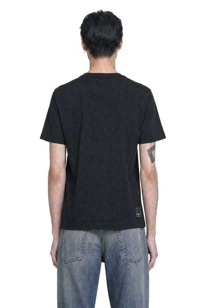 Travel Essential Jersey T-Shirt