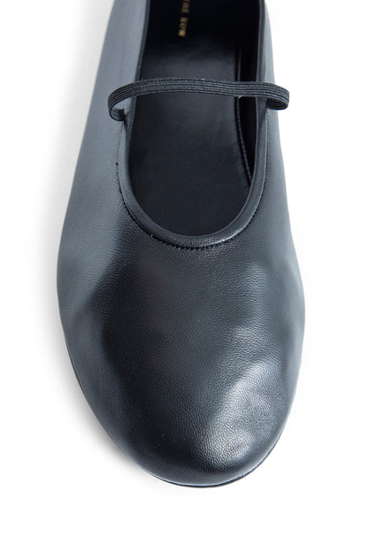 THE ROW WOMAN BLACK FLATS