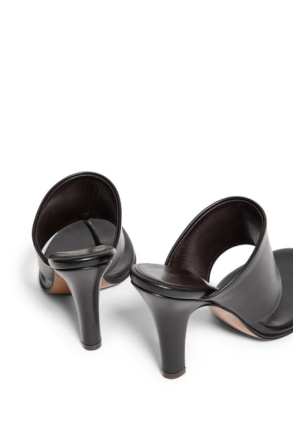 THE ROW WOMAN BLACK MULES