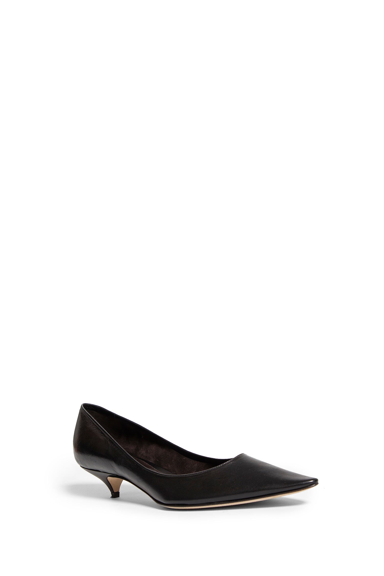 THE ROW WOMAN BLACK PUMPS