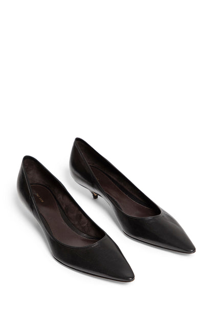 THE ROW WOMAN BLACK PUMPS