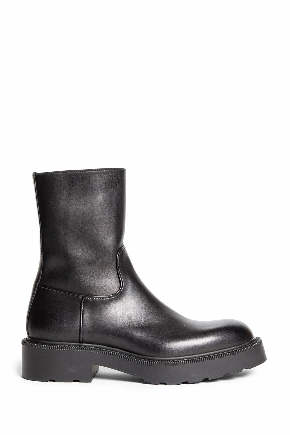 THE ROW WOMAN BLACK BOOTS