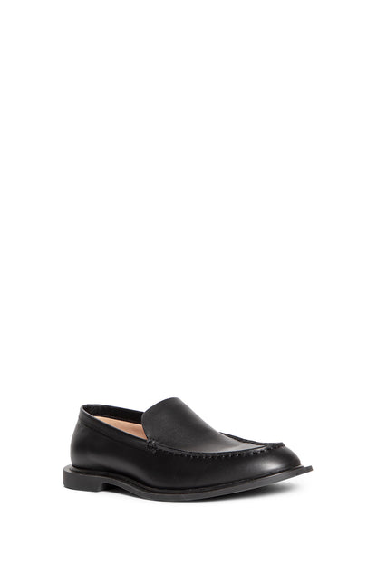 THE ROW WOMAN BLACK FLATS