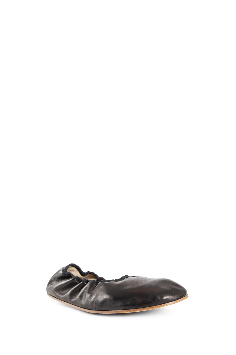 THE ROW WOMAN BLACK FLATS