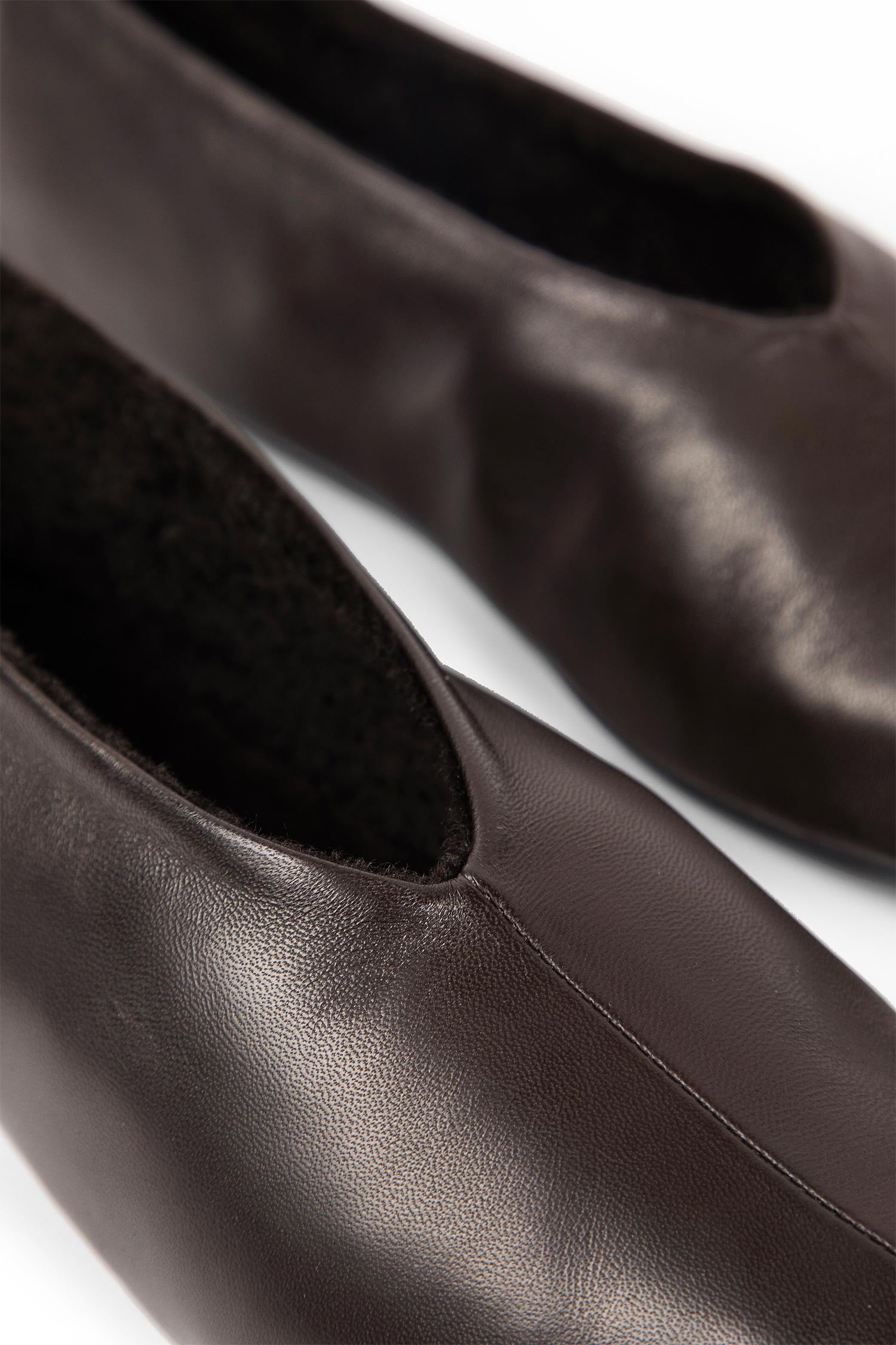 Stella Slippers in Leather and Shearling