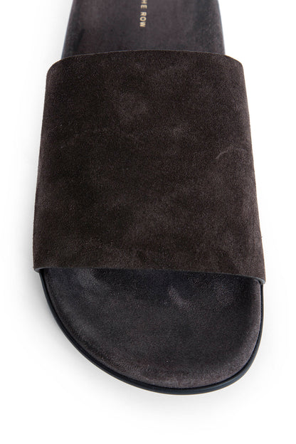 Hugh Slides in Suede