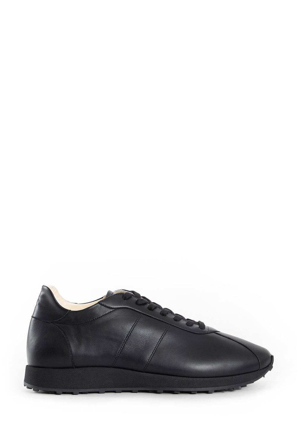 Mica Sneakers