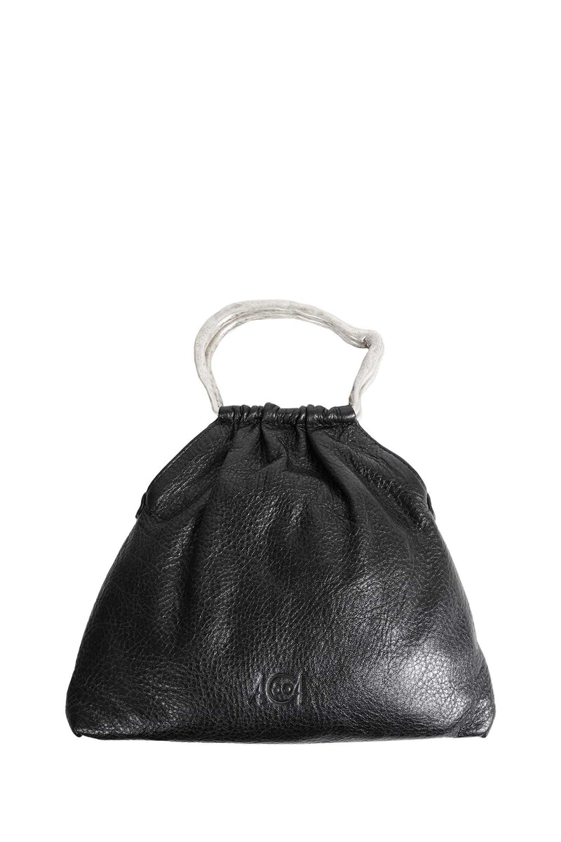 A504 Delia Pouch S woman