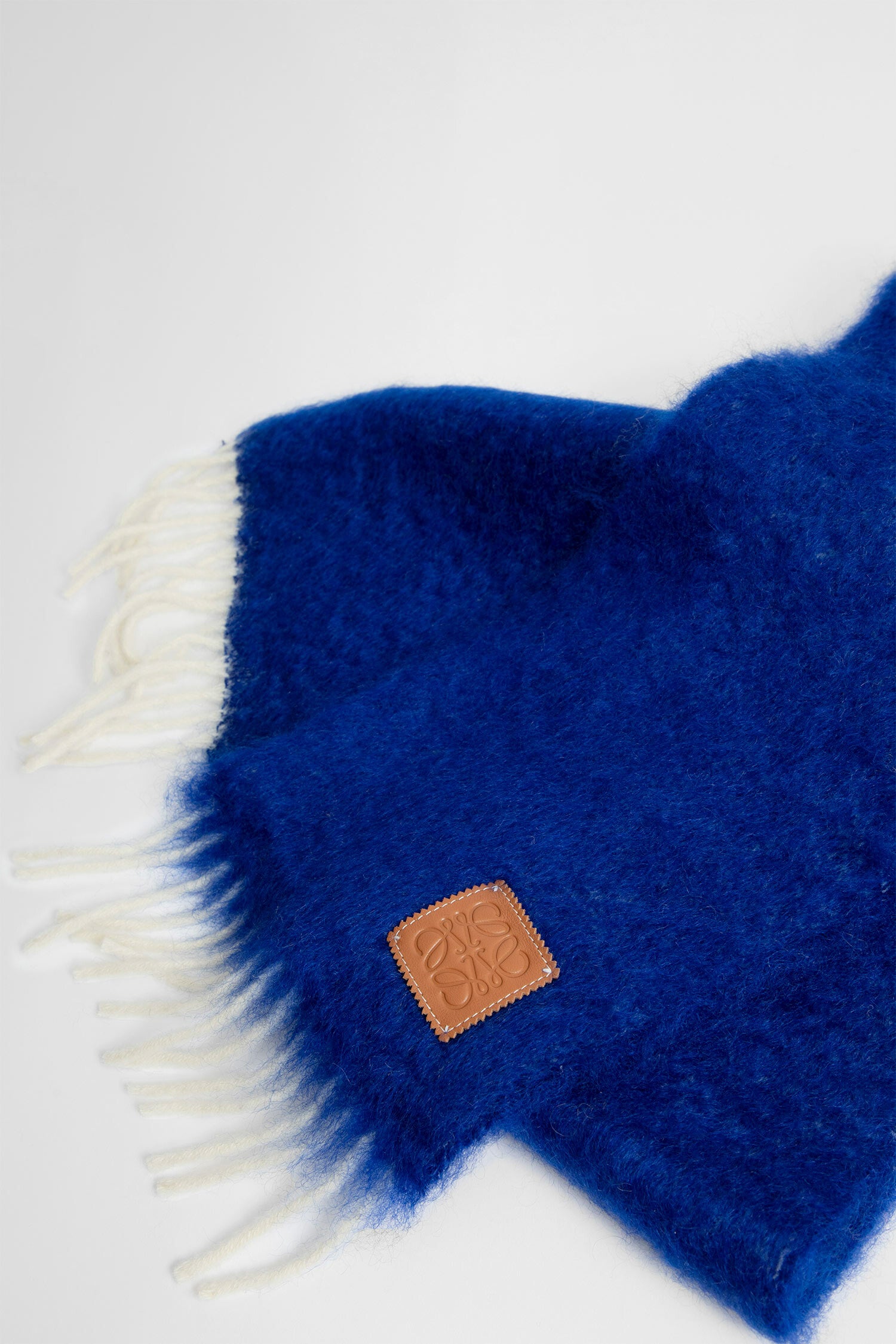 LOEWE UNISEX BLUE SCARVES