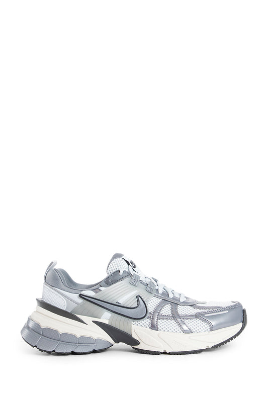 NIKE WOMAN GREY SNEAKERS