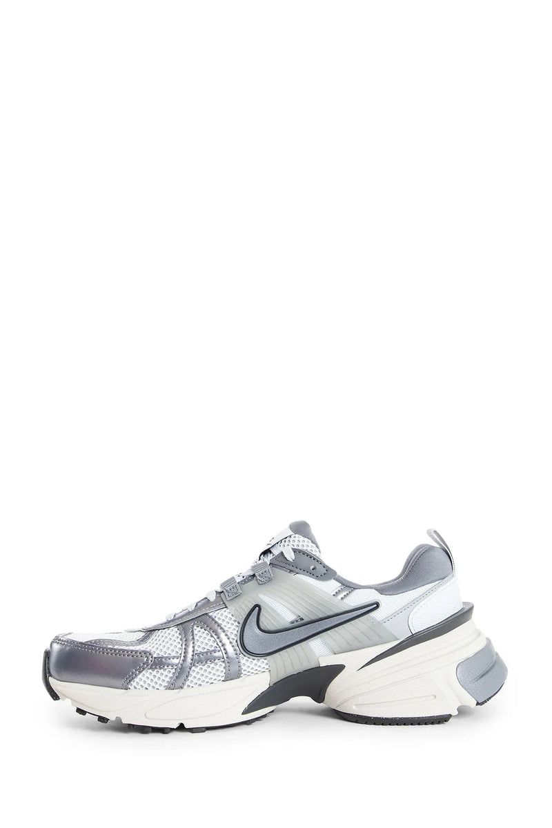 NIKE WOMAN GREY SNEAKERS - Antonioli.eu