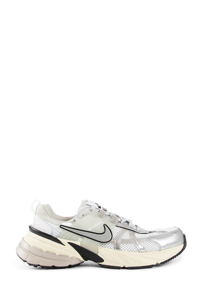 NIKE WOMAN BLACK&WHITE SNEAKERS