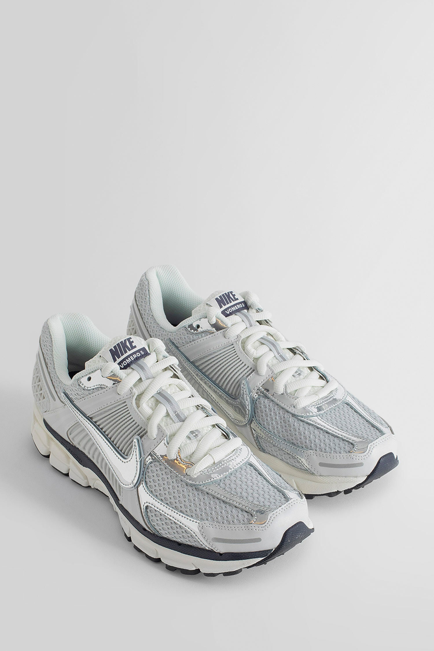 NIKE UNISEX GREY SNEAKERS - Antonioli.eu