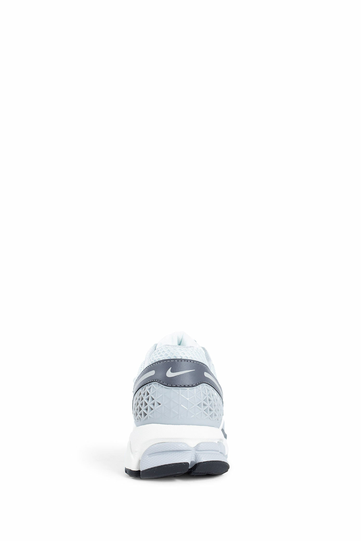 NIKE UNISEX GREY SNEAKERS