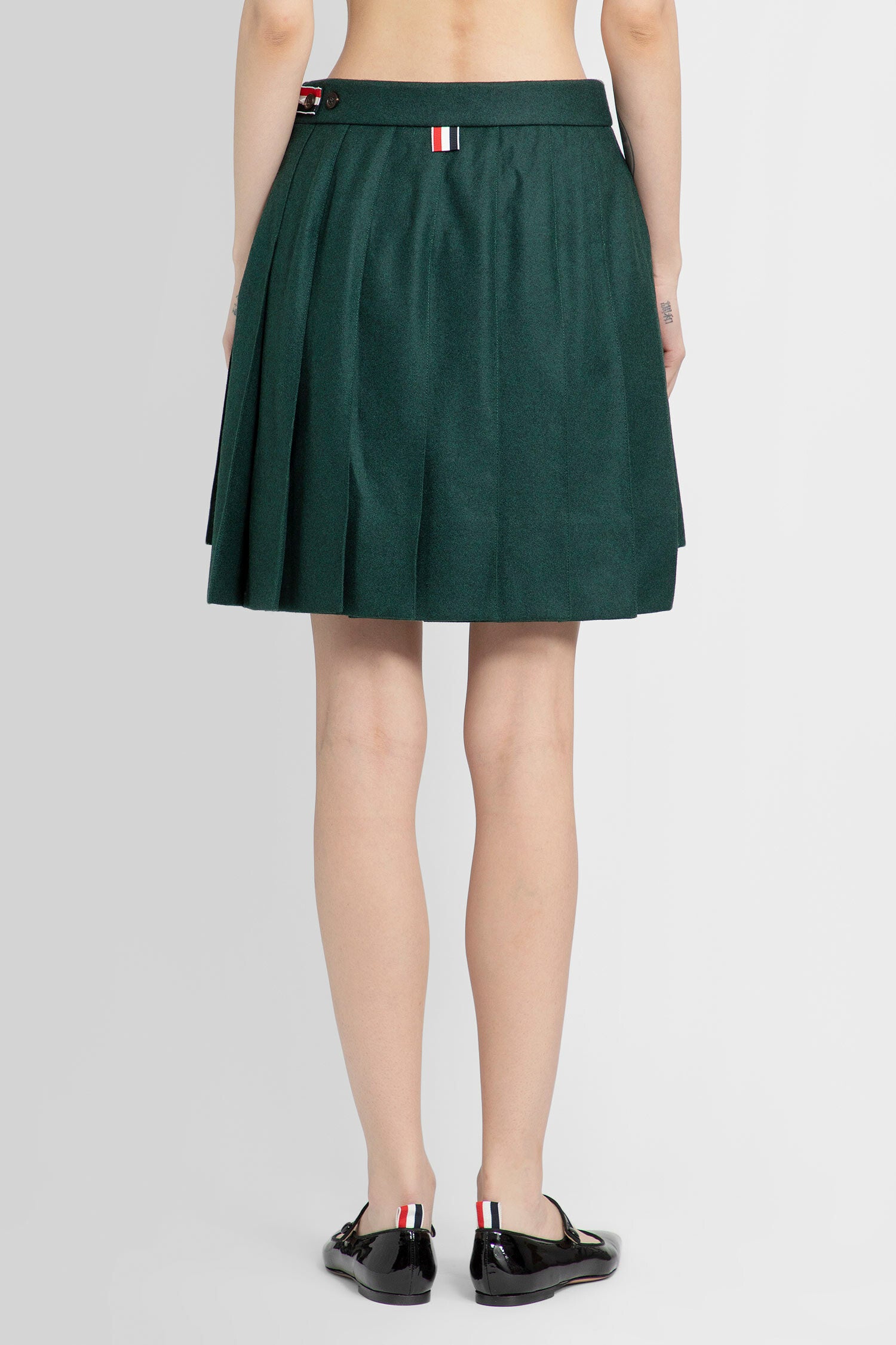 THOM BROWNE WOMAN GREEN SKIRTS