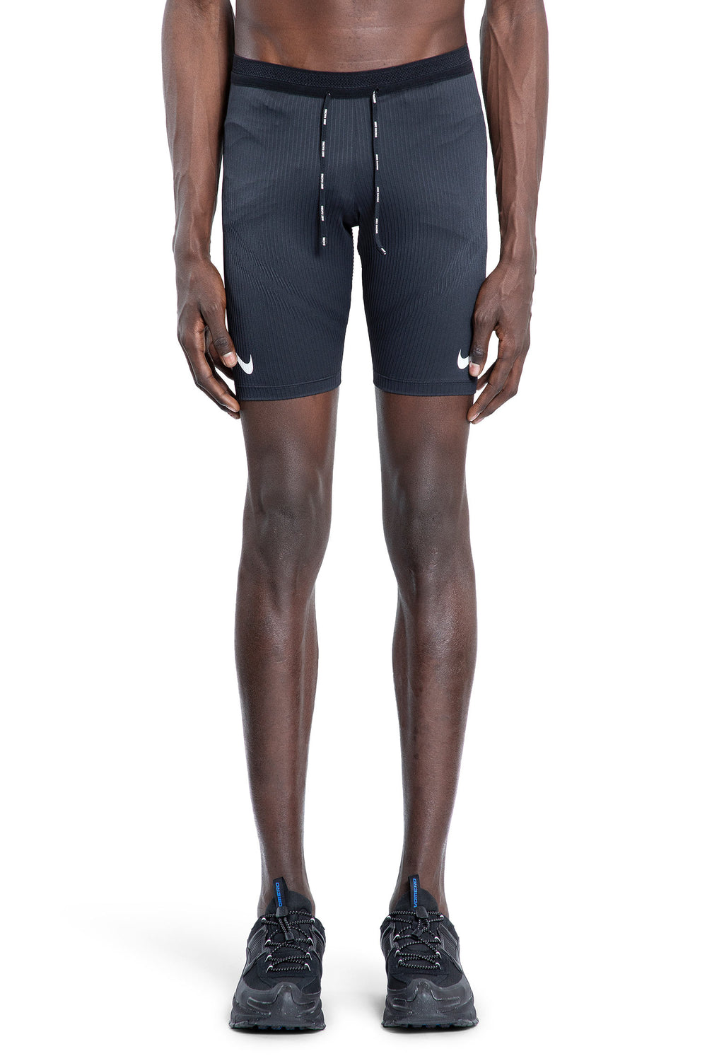 NIKE MAN BLACK SHORTS