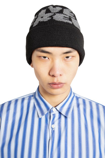 COMME DES GARCONS SHIRT MAN BLACK HATS