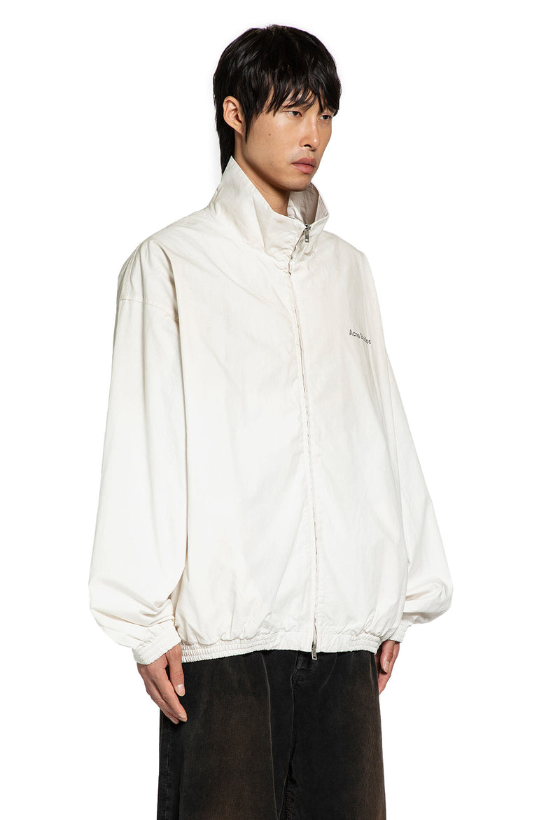 Chaqueta con cremallera y logotipo 