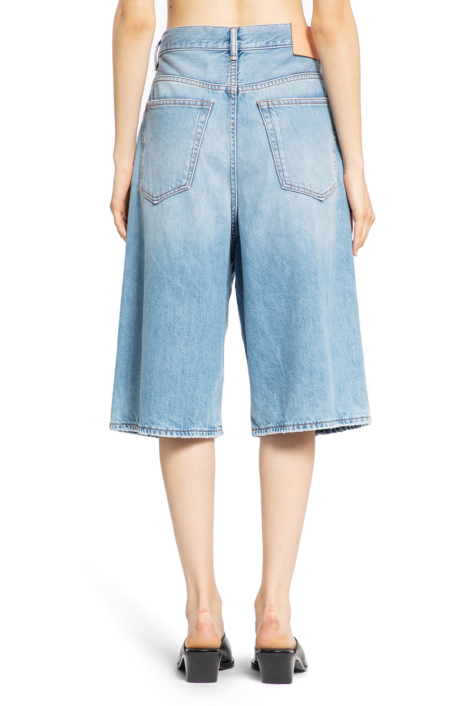 ACNE STUDIOS WOMAN BLUE SHORTS